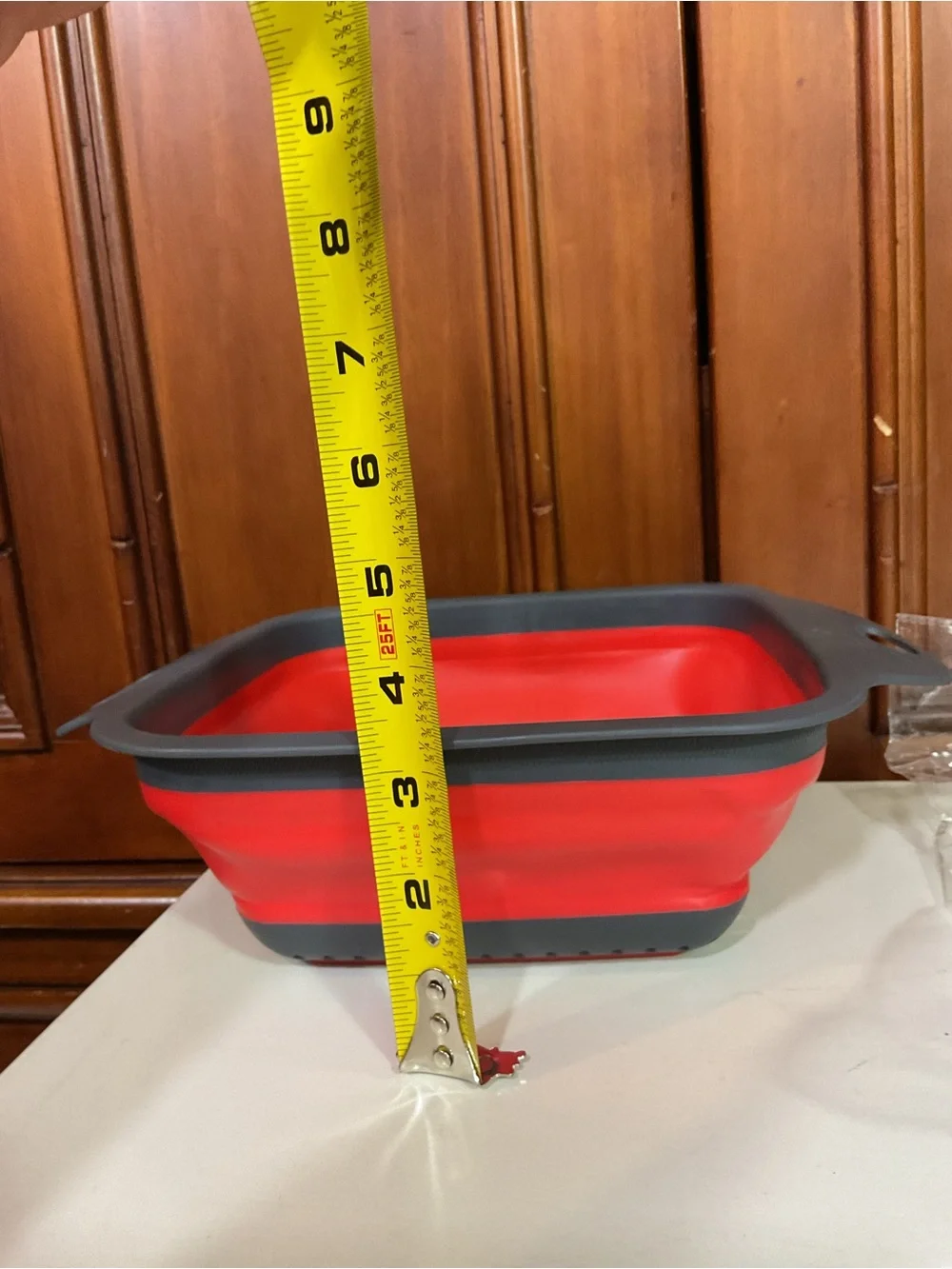Kitchen Groups Collapsible Colander Gray And Red 7.5”x7.5” Plus Handles Small St